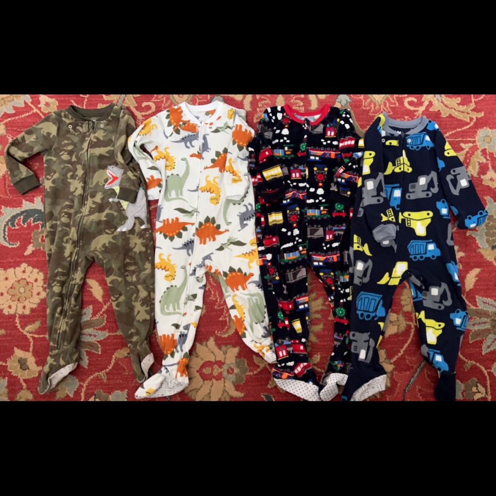 VGUC 2t Boy Fleece Pajamas